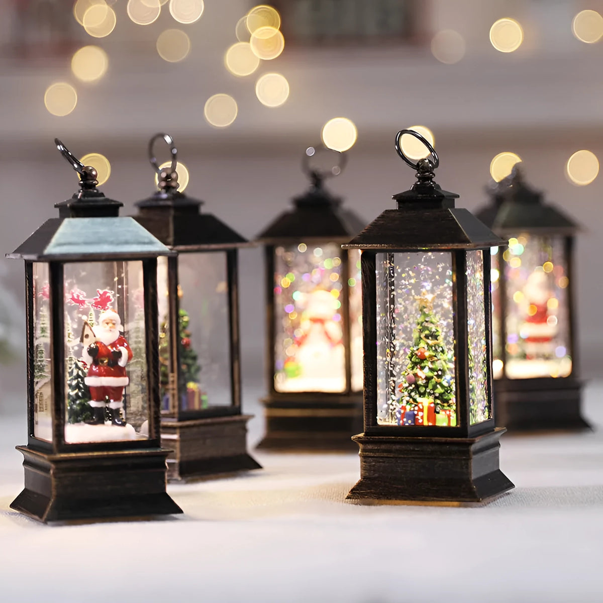 Christmas simulation LED flame small oil lamp, plastic interior square wind lamp, 5cm x 5cm x 13cm, electronic light.