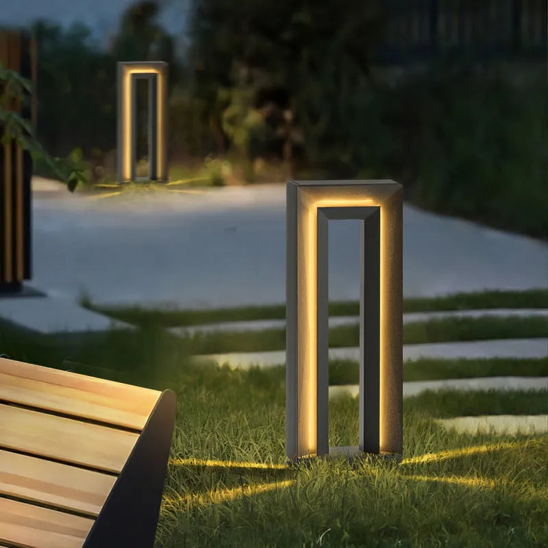 62cm tall solar powered waterproof outdoor garden lamp with geometric design
