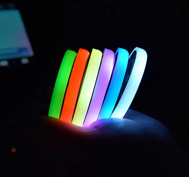 LED light-up car coaster showing 68mm diameter, seven colour options, and USB charging cable