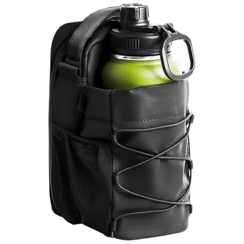 Magnetic crossbody water bottle bag in pink or black cloth with magnetic closure