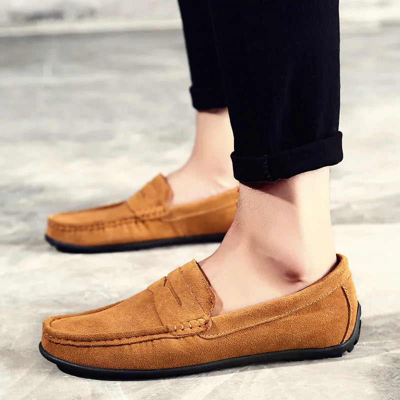 Men's Tods casual shoes in suede leather with flat rubber soles, Gommino style, available in sizes 38-47