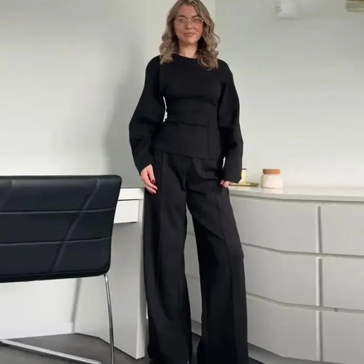 Women's long sleeve O-neck pleated top and wide leg trousers suit set in polar fleece, non-ironing, with pocket details