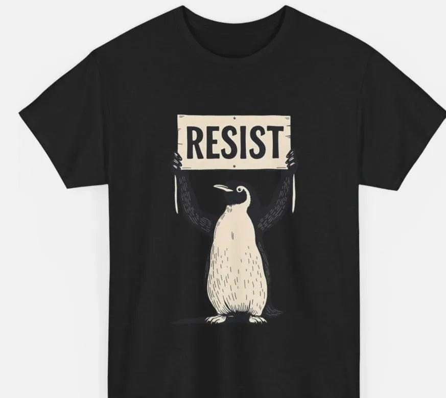Men's and women's loose short-sleeve cotton t-shirt in black, green, or white with round neck