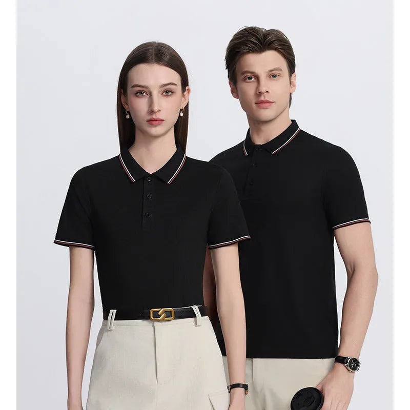 Man wearing a light blue ice-feeling Solona work polo shirt with short sleeves