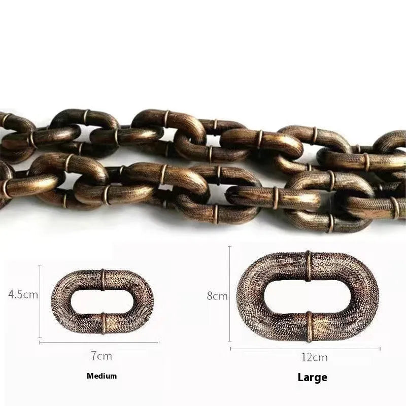 Dog leash in bronze, antique silver, or black colour with length options of 1.5 m, 2 m, or 3 m, made from PP material.