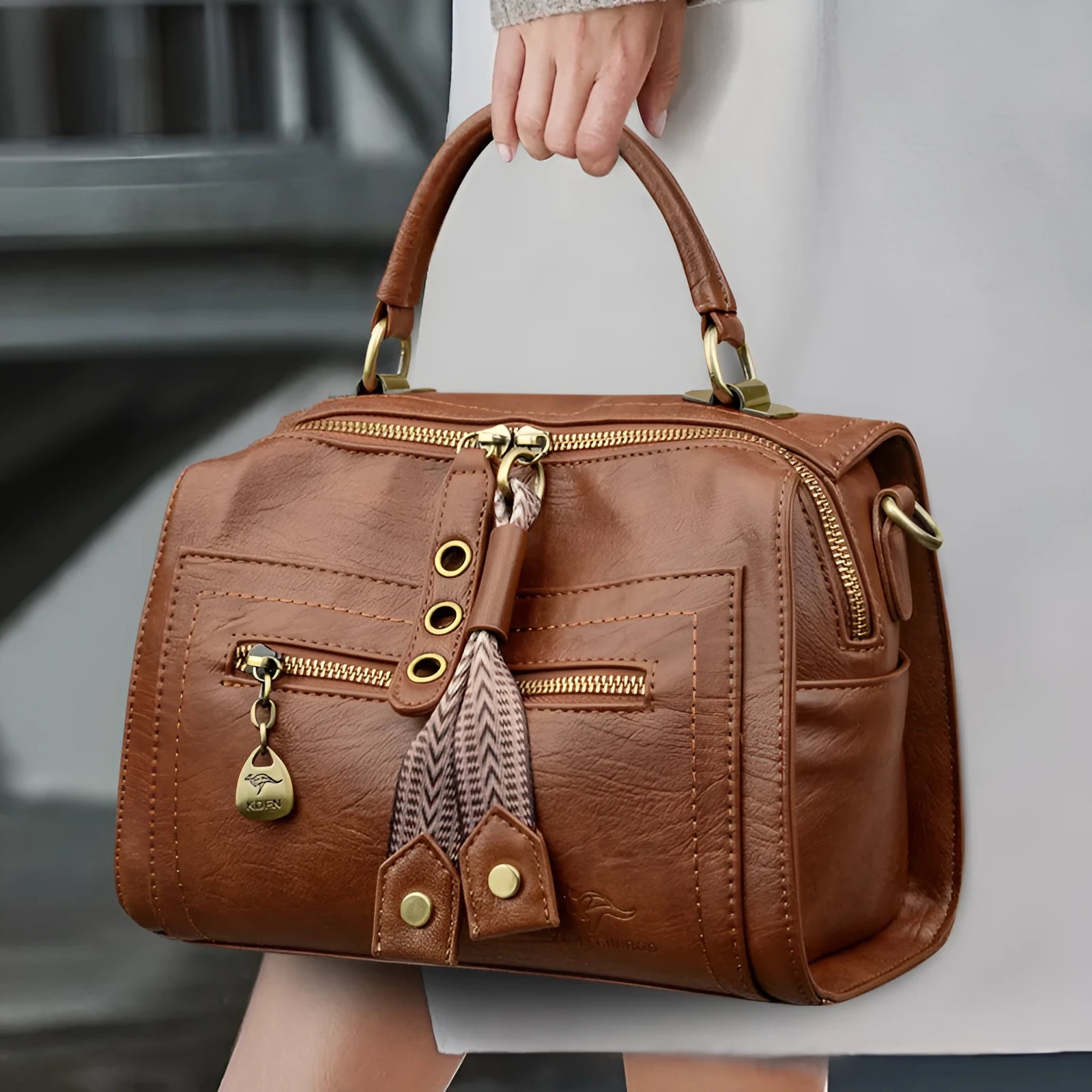 Women's soft PU crossbody bag with sandwich pocket in retro style, horizontal square shape, shown in grey colour