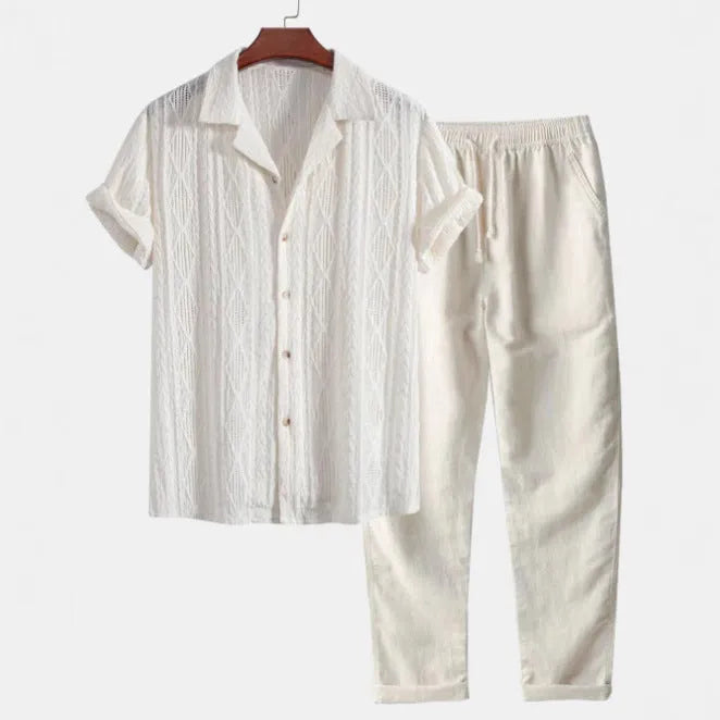 Camouflage print short-sleeved shirt and trousers suit with cardigan lapel, slim fit, and thin linen fabric for leisure wear