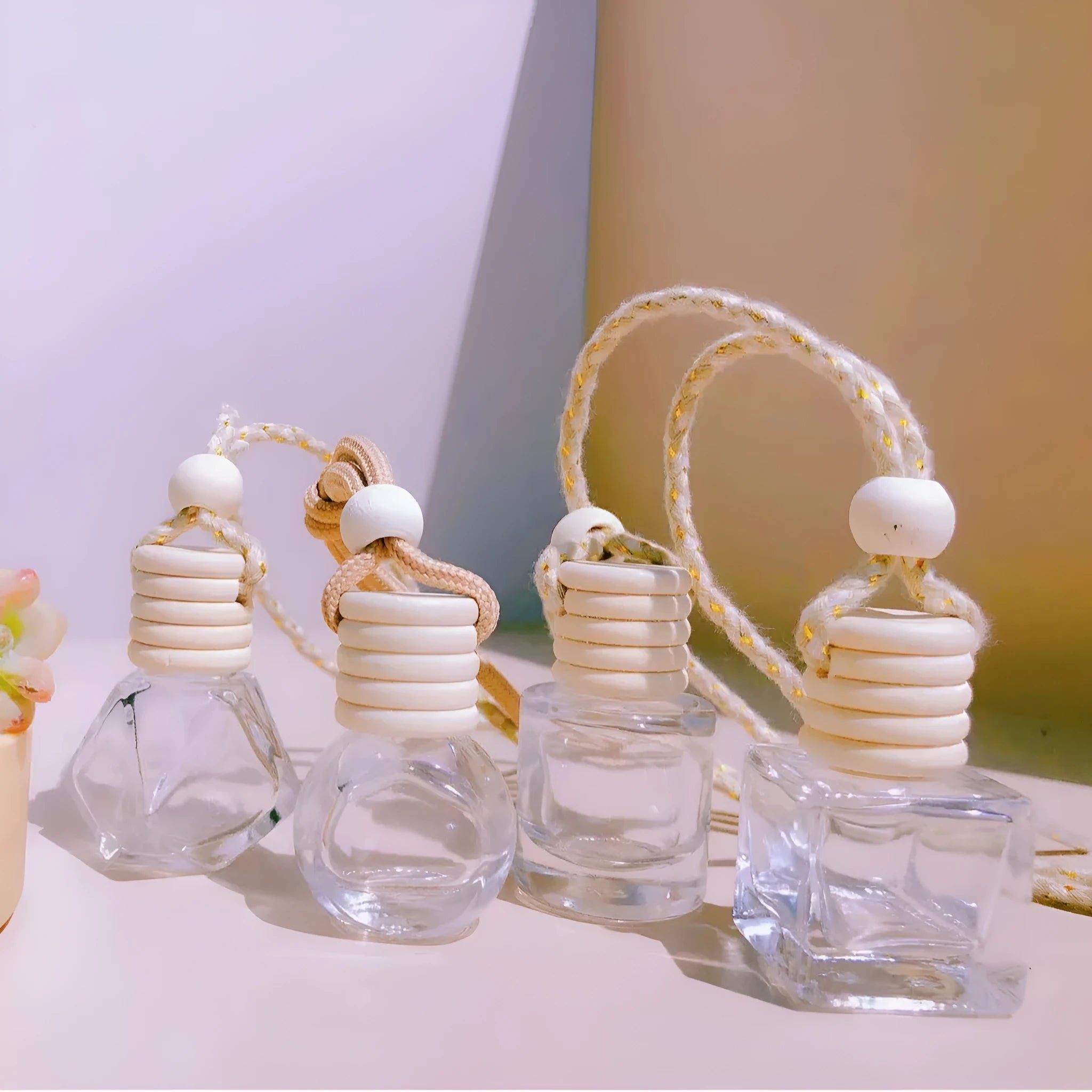 Car perfume pendant fragrance diffuser with glass bottle in cylinder, diamond, flat drum and square styles