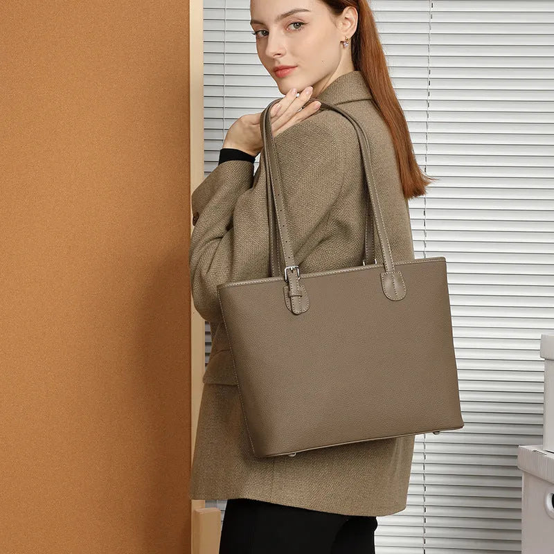 Genuine leather women's large tote bag with organised compartments in horizontal square design