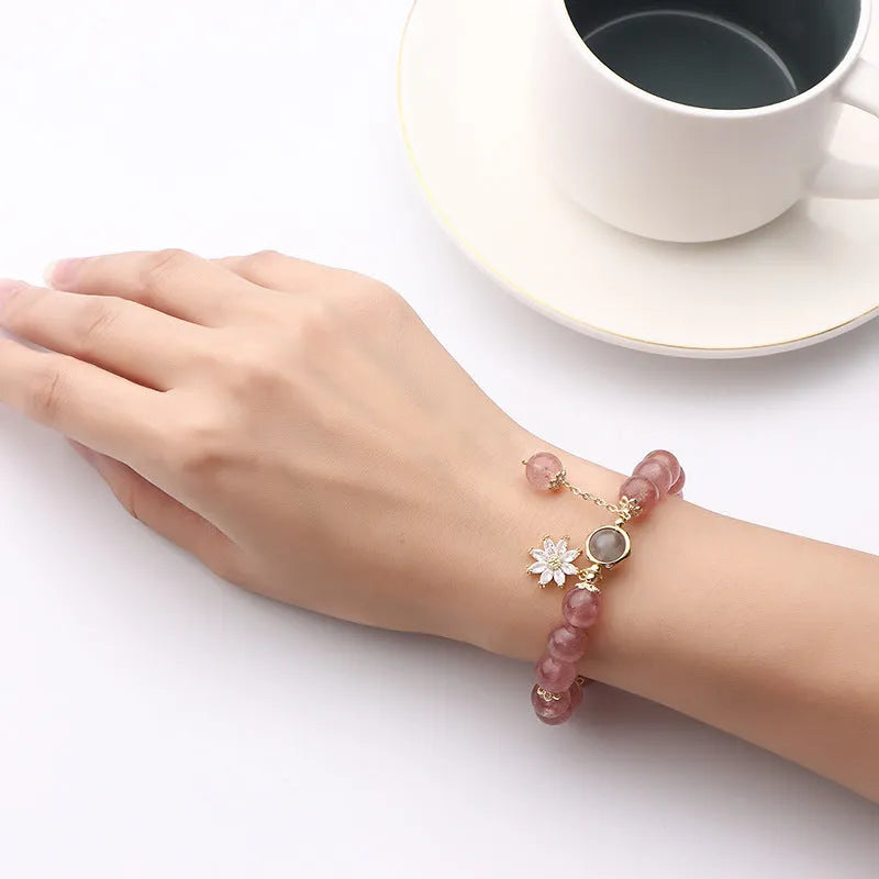 Strawberry quartz crystal bracelet with electroplated flower charm in mori Korean style