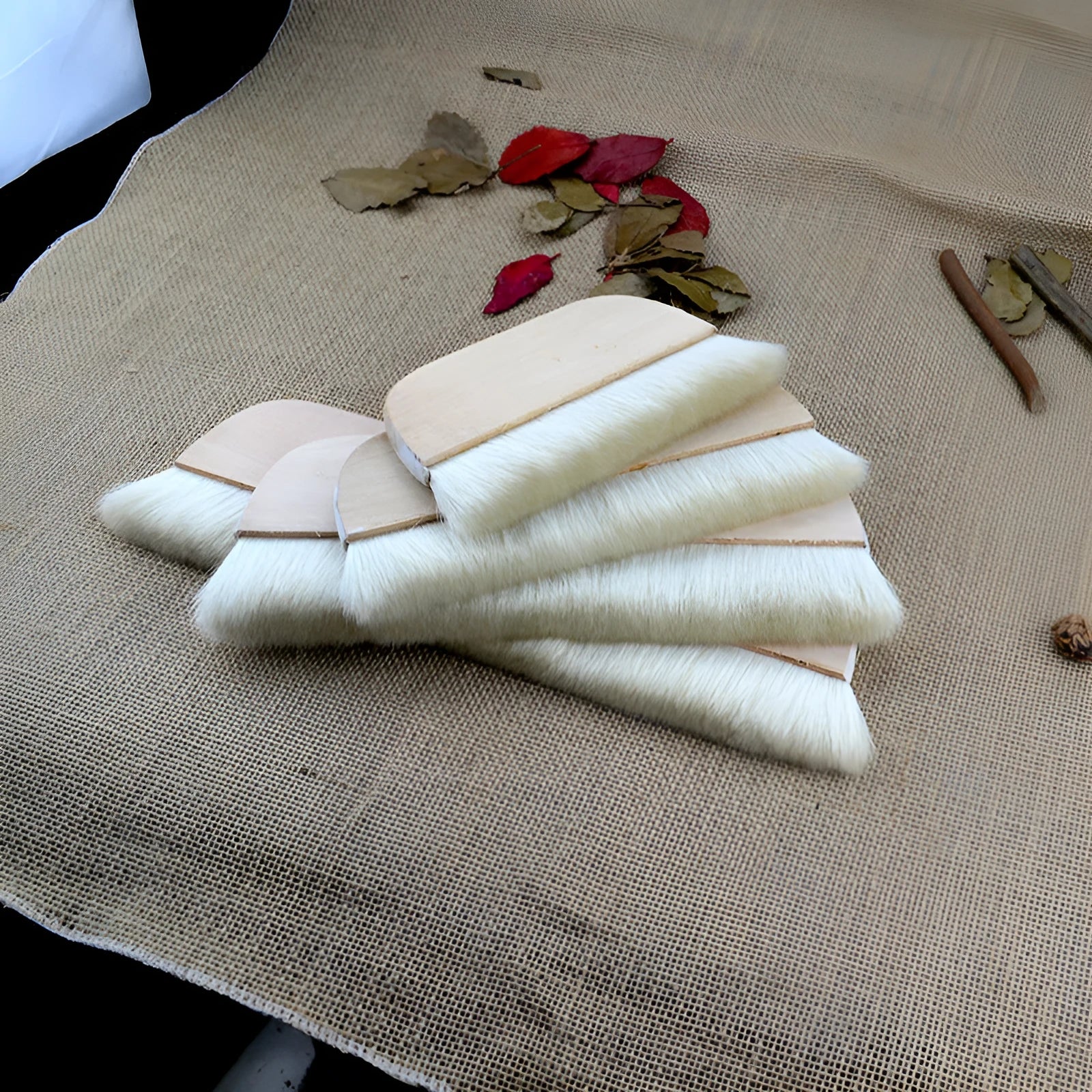 Wool brush for art mounting and paste board shading in picture colour, shown with size options.