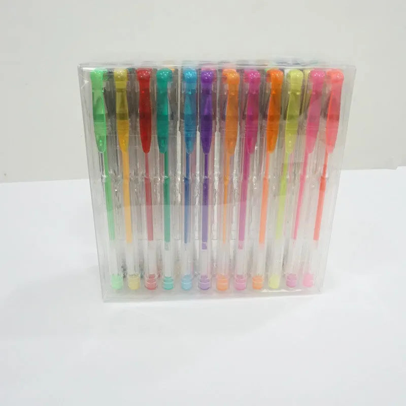 100 colour gel pens with 0.5mm and 1mm tips arranged by colour in plastic case