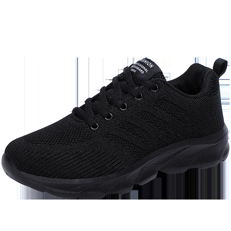 Women's white breathable mesh leisure shoes with lace-up front and round toe