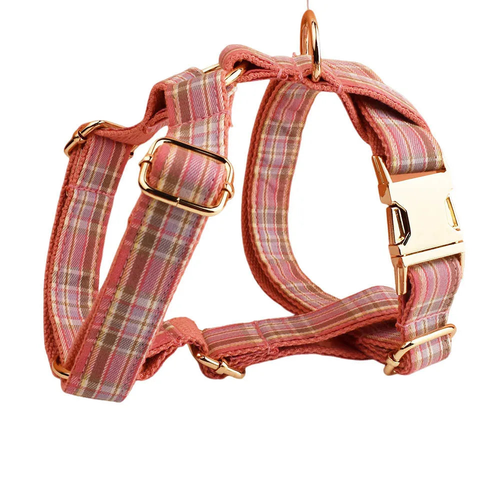 Plaid fabric dog collar and leash set with decorative bow accessory