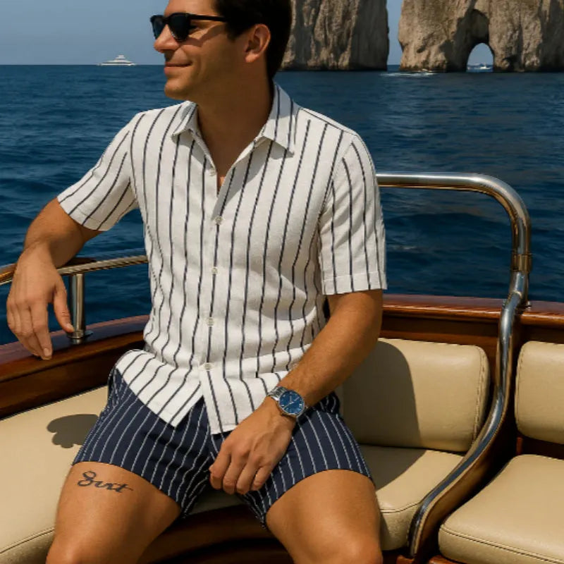 Beach men's shirt and shorts set in four-sided elastic fabric with machine-washable, anti-wrinkle features