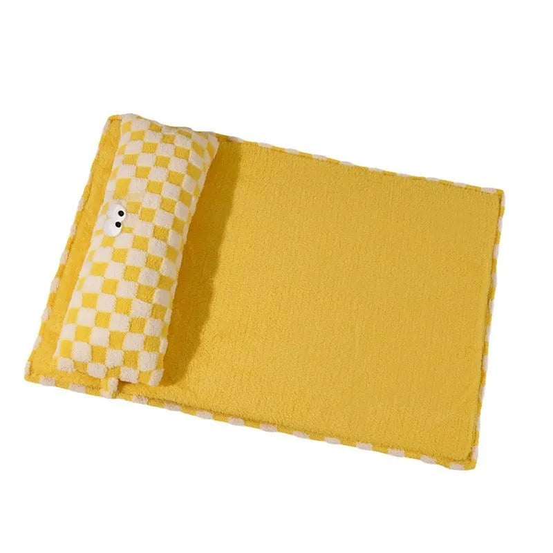 Universal pet nest cushion in four sizes for cats and dogs up to 32.5 kg weight capacity