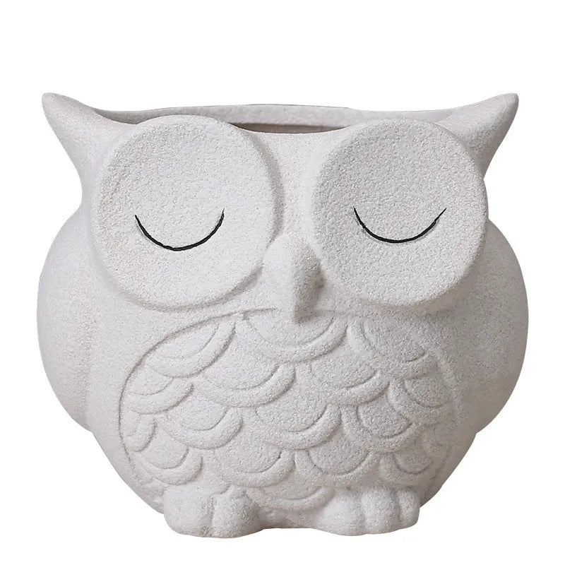 Handmade ceramic succulent pot with frosted owl design measuring 11×9×9cm