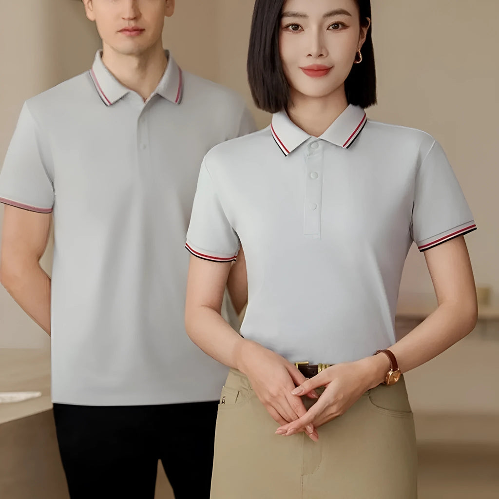 Men's solid colour cotton lapel T-shirt with short sleeves and crew neck in straight fit.
