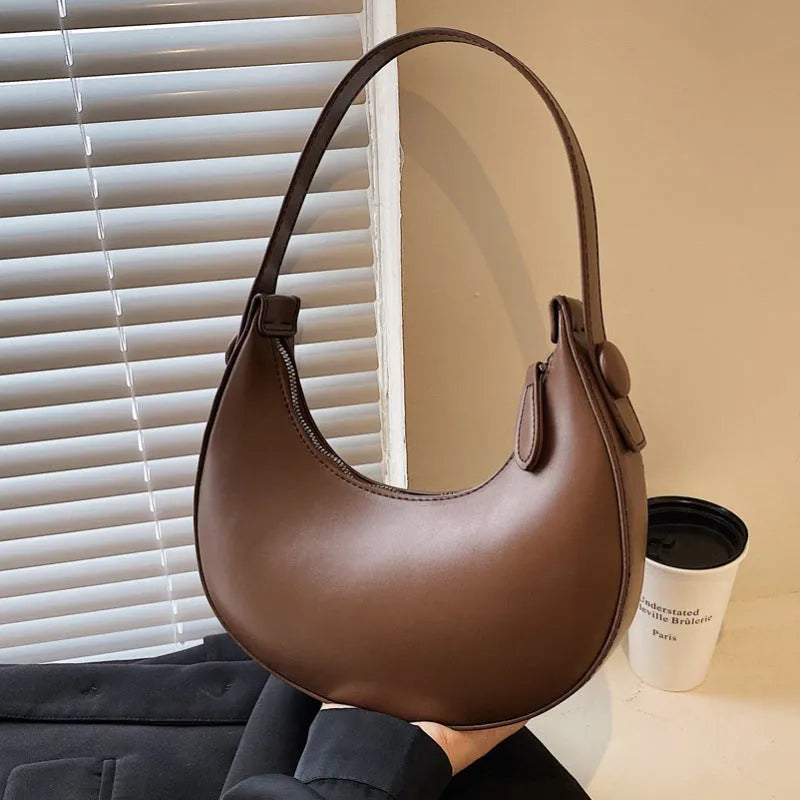 Women's retro shoulder bag in PU with dumpling shape, measuring 21x20x6cm, in black colour with zipper organiser