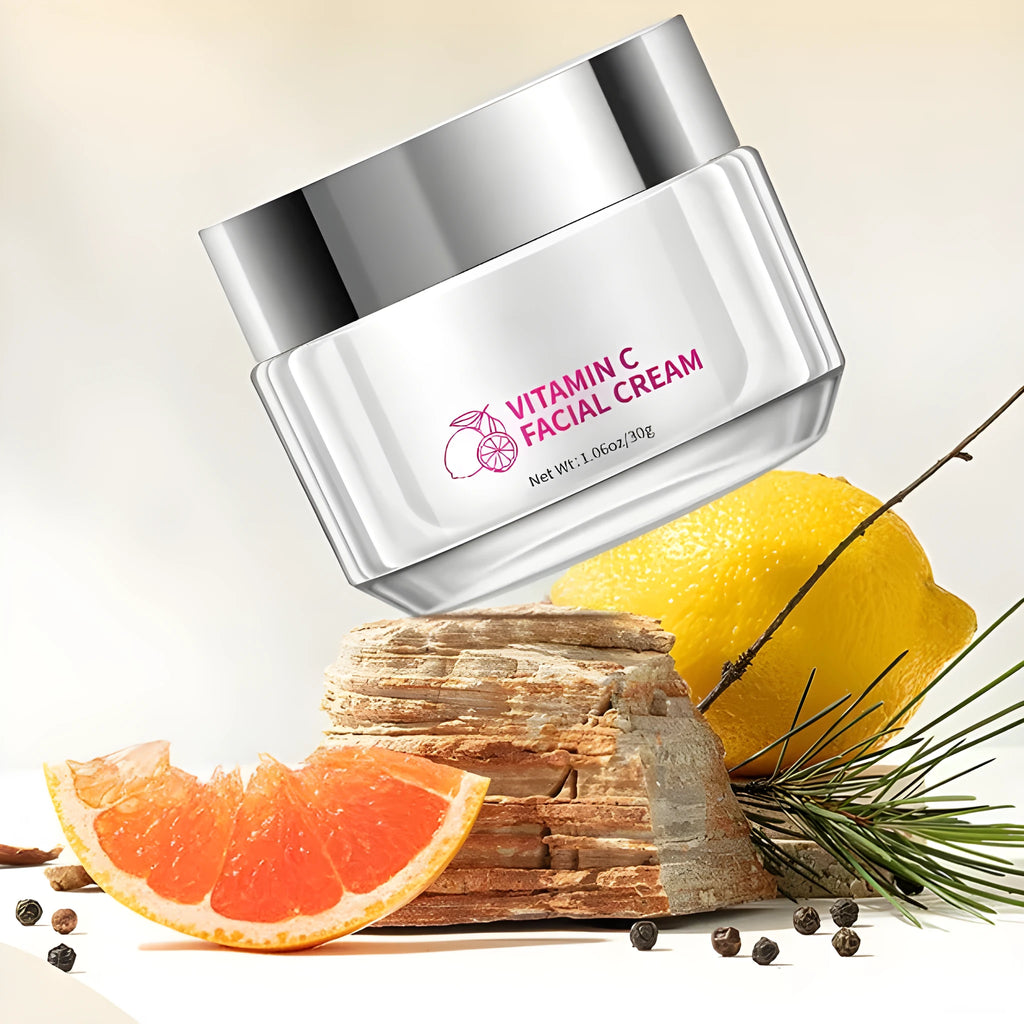 30g vitamin C face cream in a 6cm by 6cm by 5.2cm jar for universal skin types.