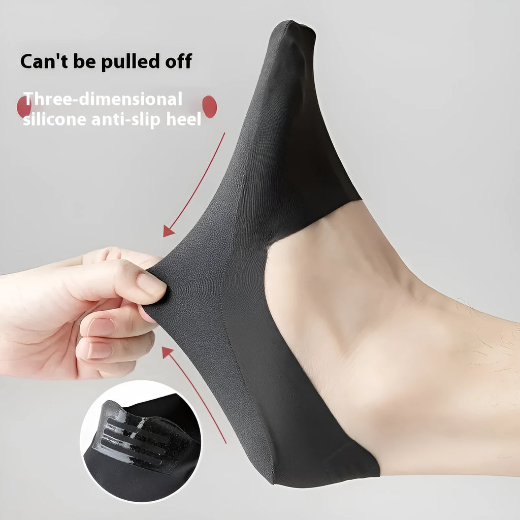 Men's solid colour pure cotton invisible boat socks laid flat, showing no-show design.