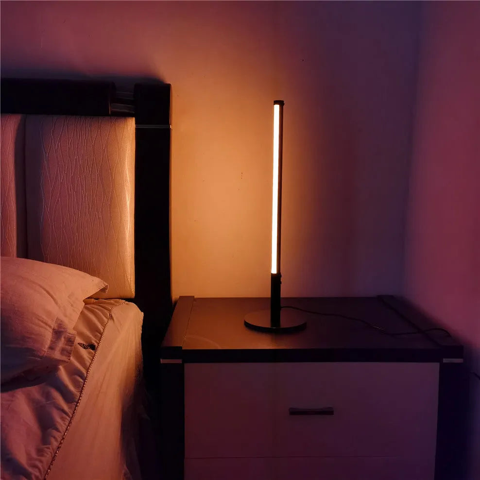 Retro decorative lamp with aluminium alloy body measuring 14cm diameter and 48.5cm height