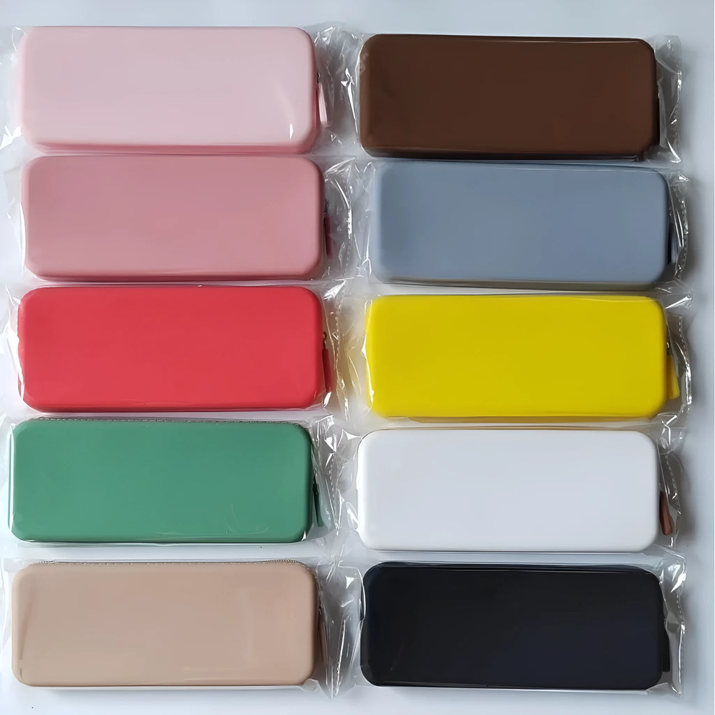 Silicone dustproof makeup brush storage bag in assorted colours, showing dimensions of 20cm by 8cm.