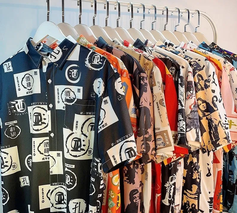 Full printed short sleeve shirt with floral pattern in loose cardigan style, sizes M to 2XL, made from polyester fibre