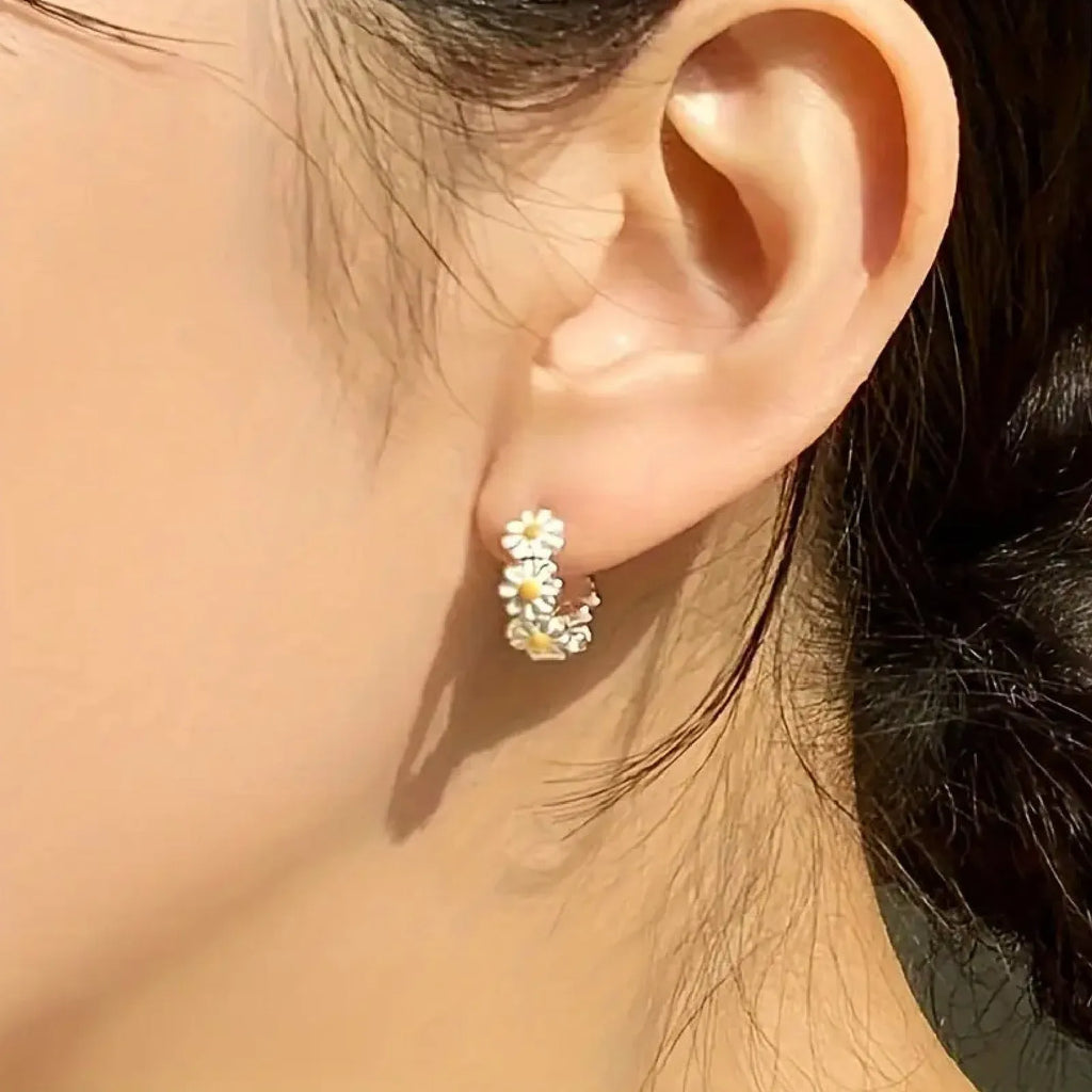 White daisy flower ring earrings with platinum inlaid gems on copper base with electroplated finish