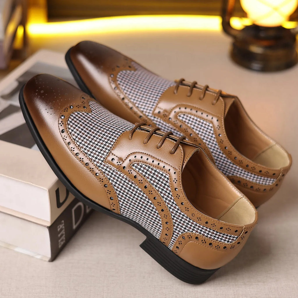 Imitation houndstooth men's casual leather shoes in plaid pattern with canvas upper and rubber sole