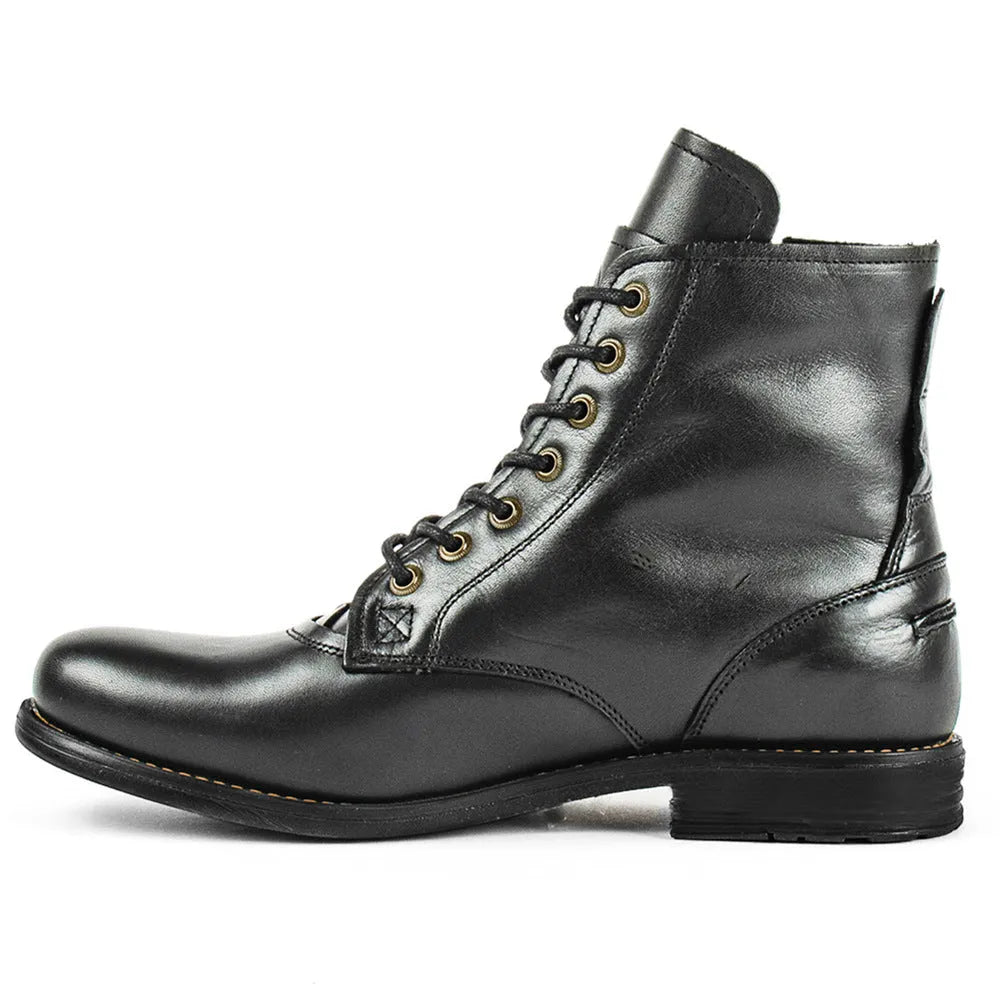 Knight Series two-tone leather boots with side zipper, low heel, in black or brown colour options