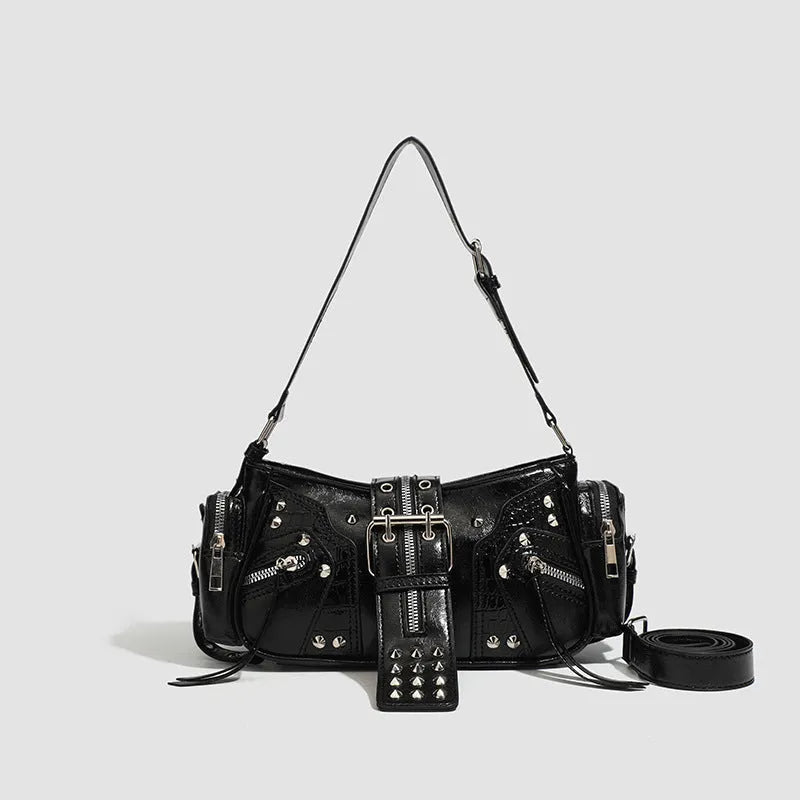 Black retro dumpling handbag with three-dimensional pockets and oil wax leather finish