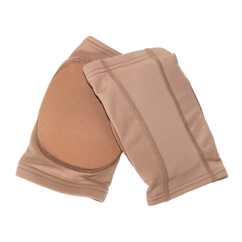 Ballet dance knee pads in skin colour and black, showing five size options from XS to XL for knee circumferences 24-46cm.