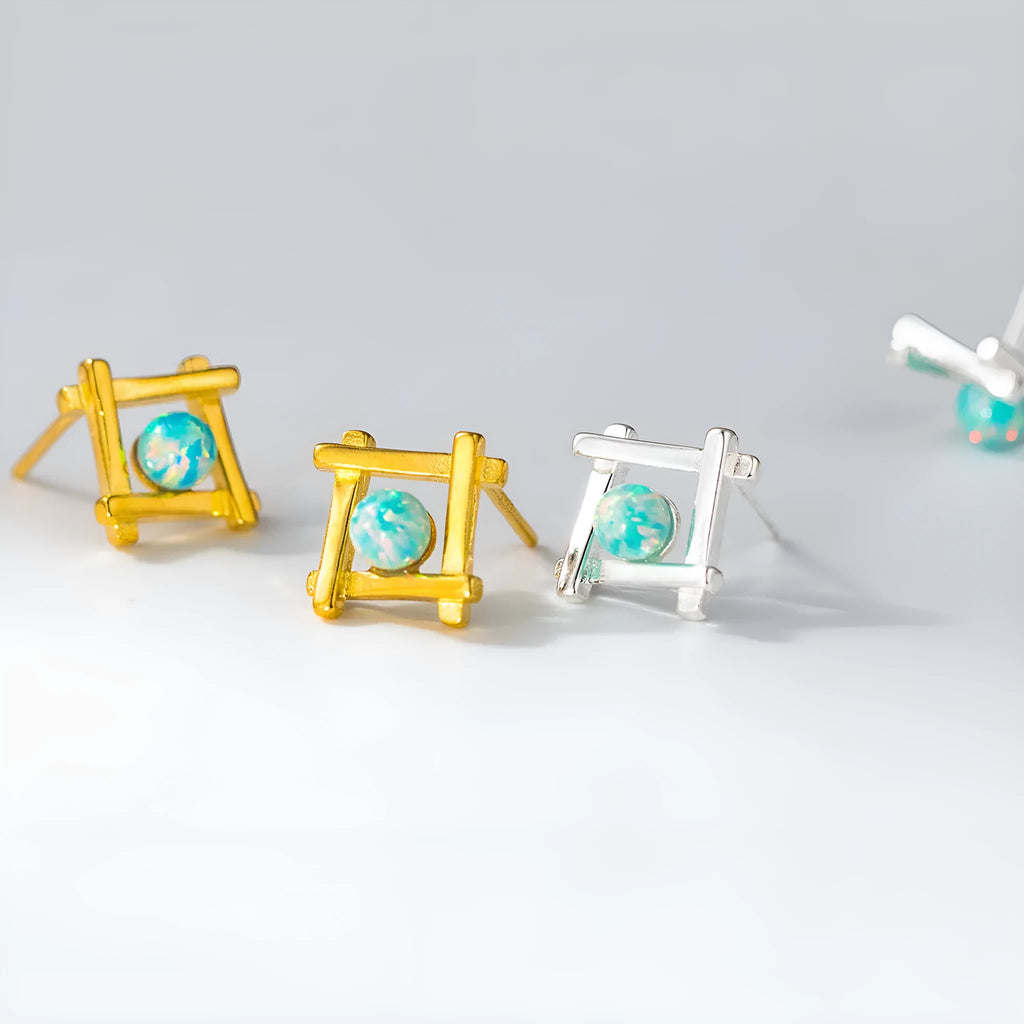 Women's geometric cross quadrangle stud earrings in 925 silver with Seiko treatment, silver and gold finishes