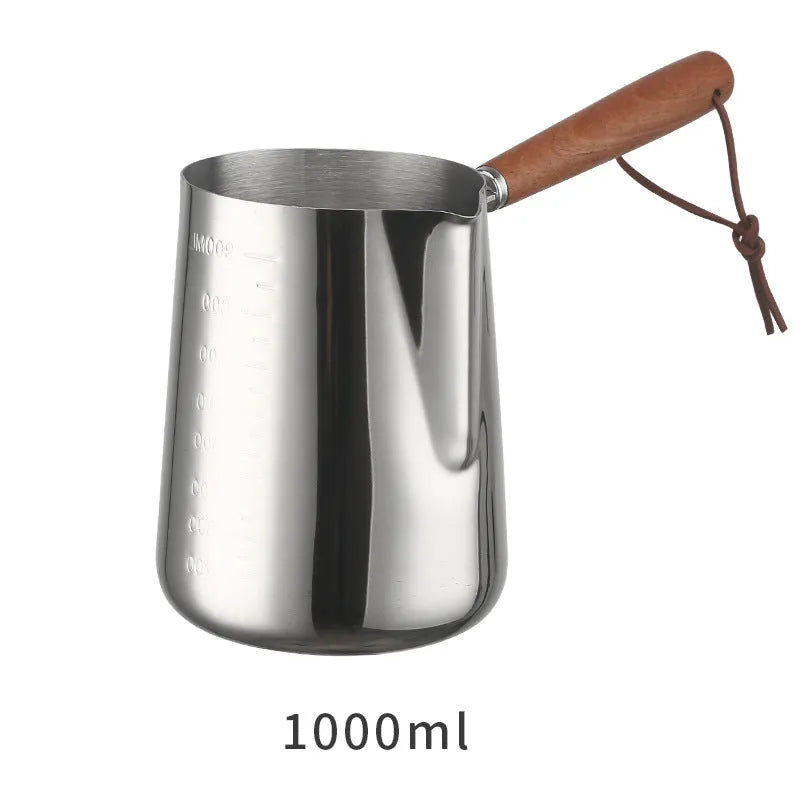 Stainless steel coffee cup with wooden handle and scale markings in 350ml, 600ml, or 1000ml capacity