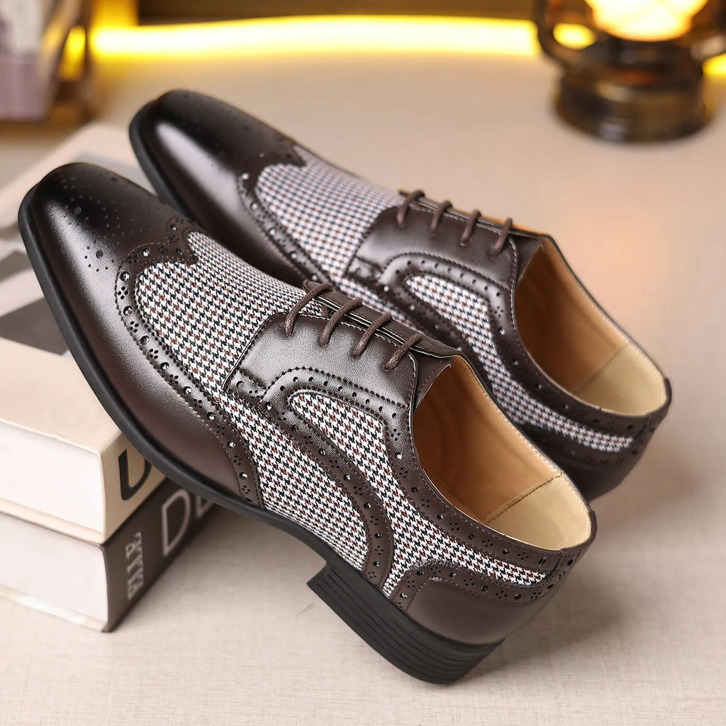 Imitation houndstooth men's casual leather shoes in plaid pattern with canvas upper and rubber sole