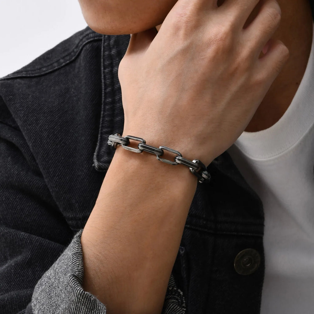 Stainless steel men's bracelet with square chain design in electroplated steel, gold, black, or retro colour