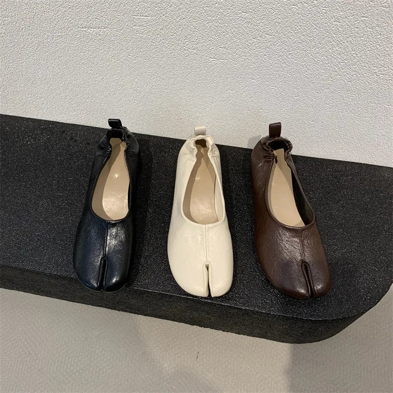 Women's round-toe chunky heel pumps with horseshoe split toe in apricot, black, or brown colours