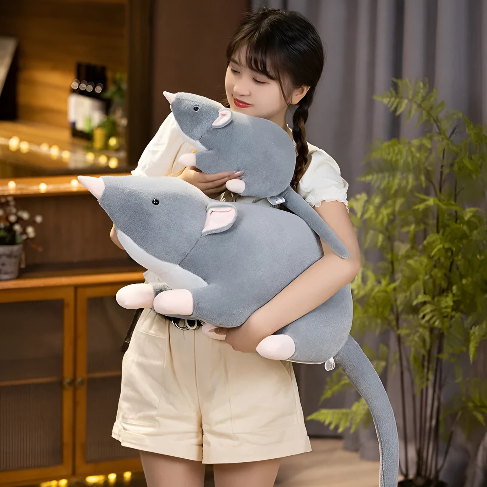 Cartoon mouse plush toy doll in 32cm, 50cm, and 100cm sizes.