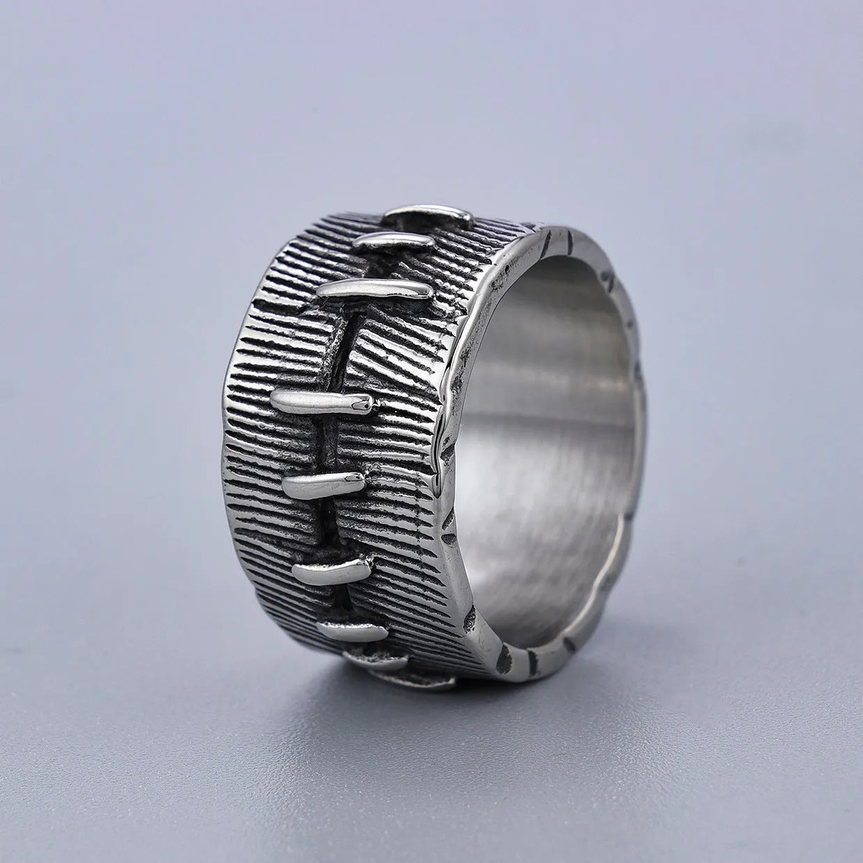 Geometric dark punk stitched titanium steel ring with U-shaped double design in retro colour