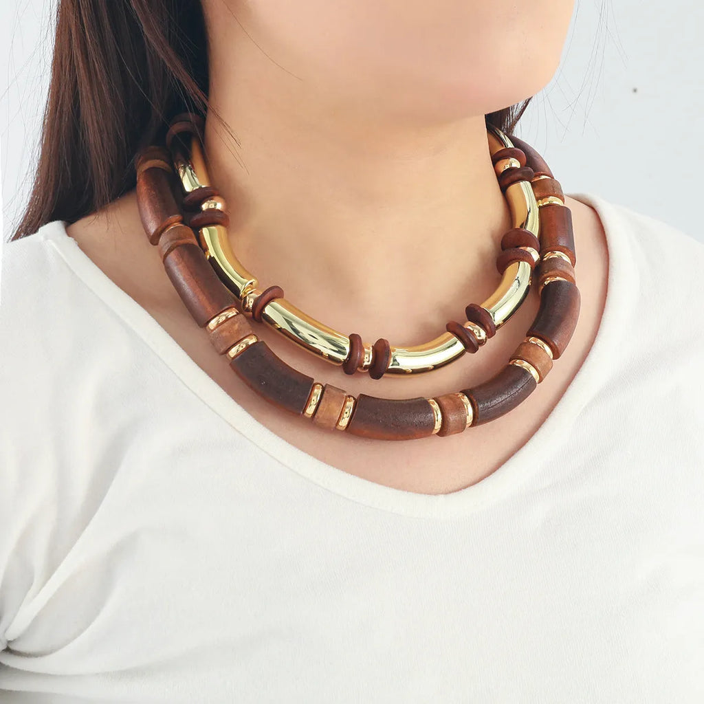 European exaggerated multi-layer wooden necklace and bracelet set with alloy pendants for women