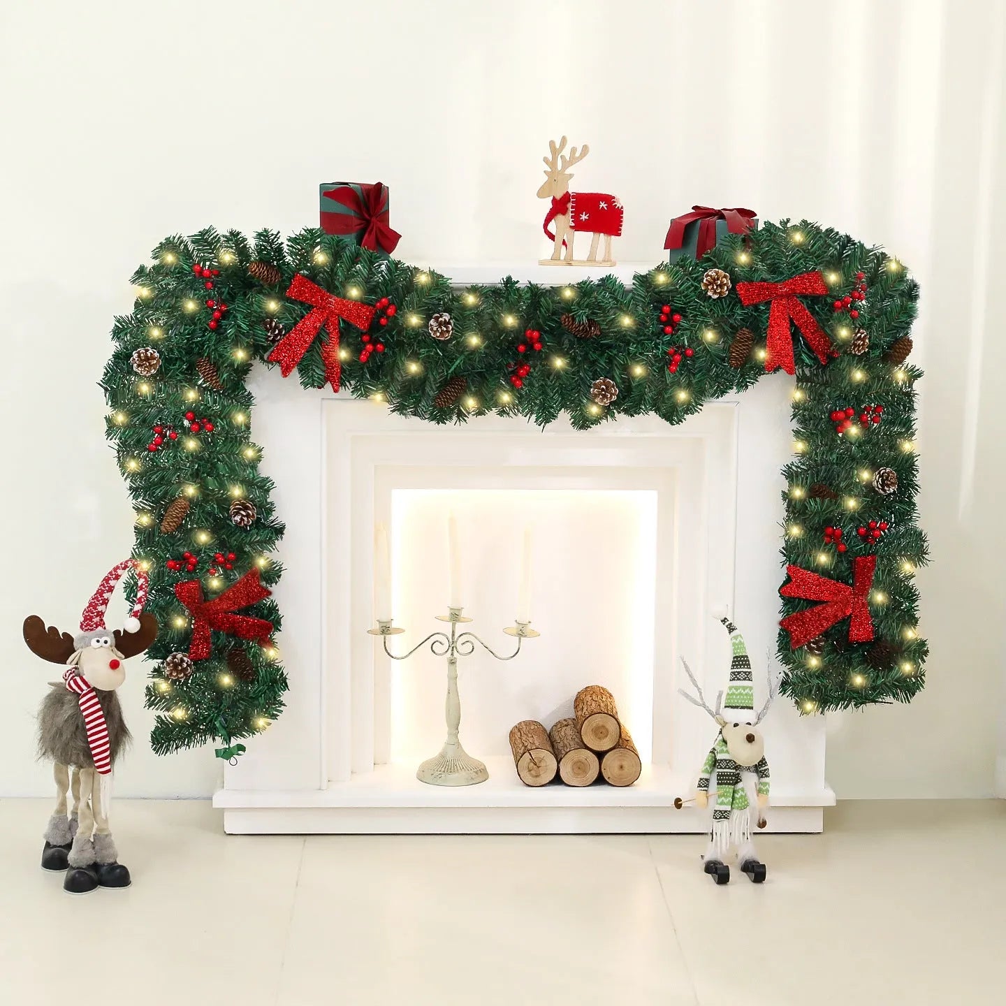 Christmas rattan pine cone bow decorative showcase with European style design and PVC construction