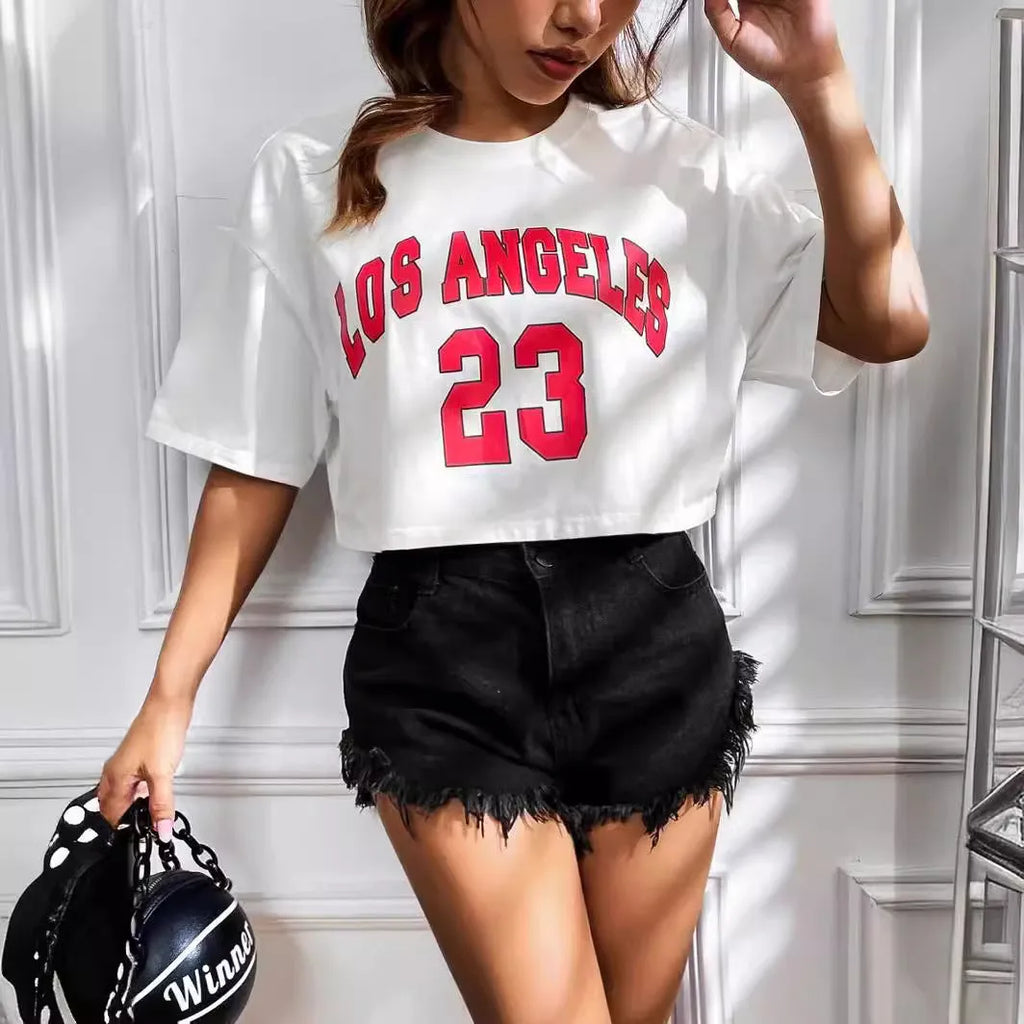Cotton t-shirt with personalised English letters and exposed navel design in black or white