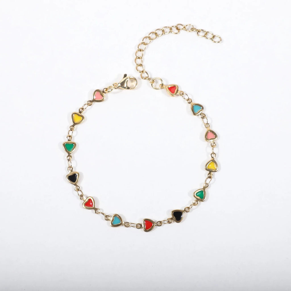 Unisex stainless steel heart bracelet with 18K gold vacuum plating in multiple colours on adjustable chain.