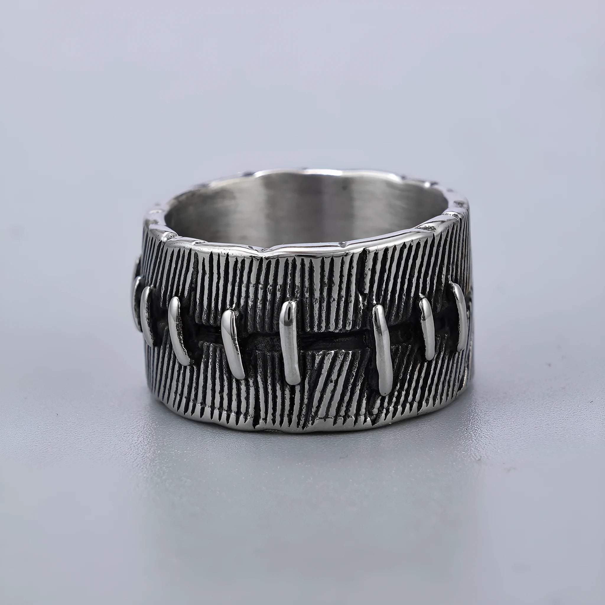Geometric dark punk stitched titanium steel ring with U-shaped double design in retro colour