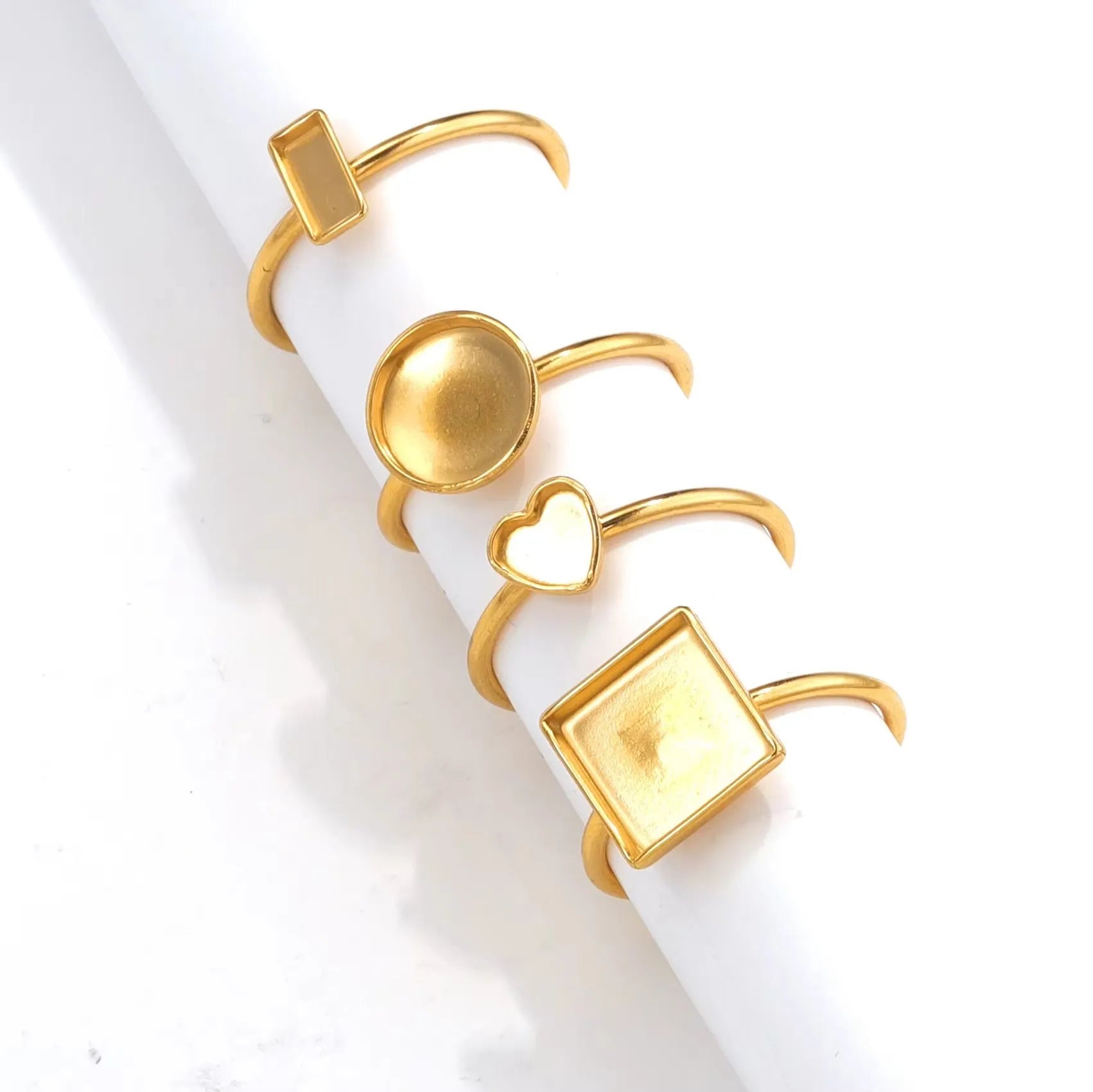 Golden electroplated stainless steel DIY ring setting with totem pattern in medium size