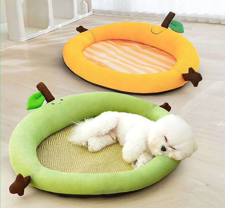 Fruit backrest pet nest in green showing backrest design with size options from 45x35cm to 80x60cm
