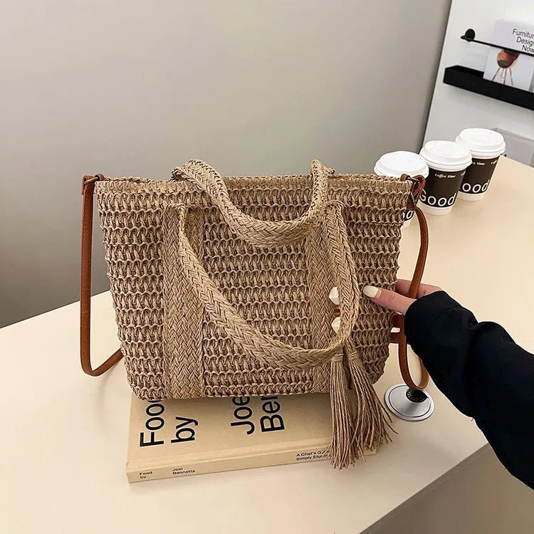 Women's straw crossbody shoulder bag with large capacity and polyester lining in milky white colour