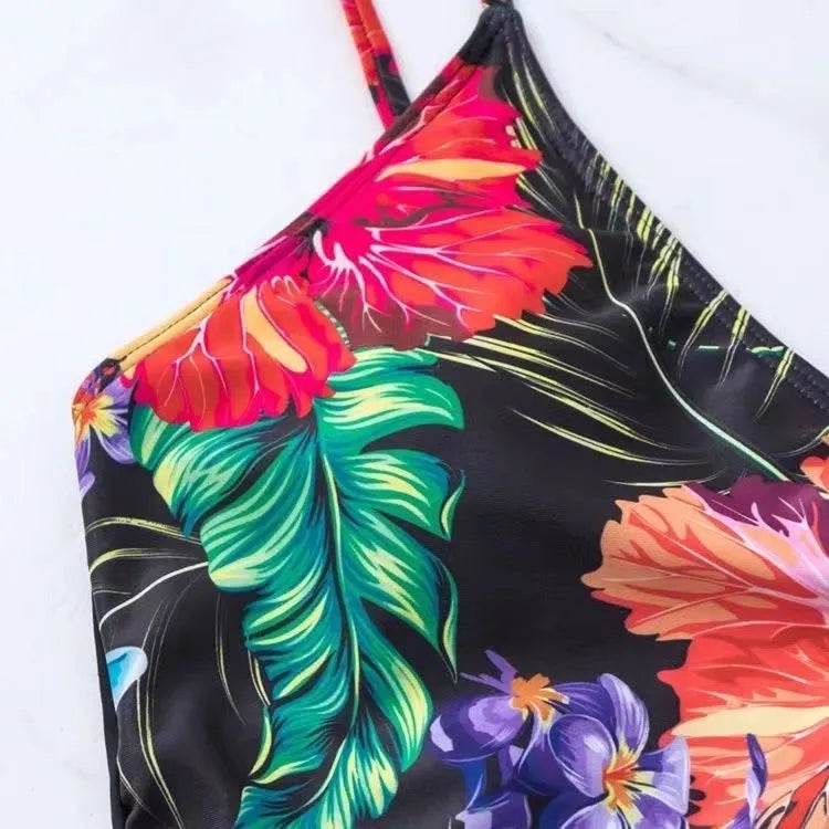 Women's high waist briefs printed split bikini in black, 80% polyester fabric for sports activities
