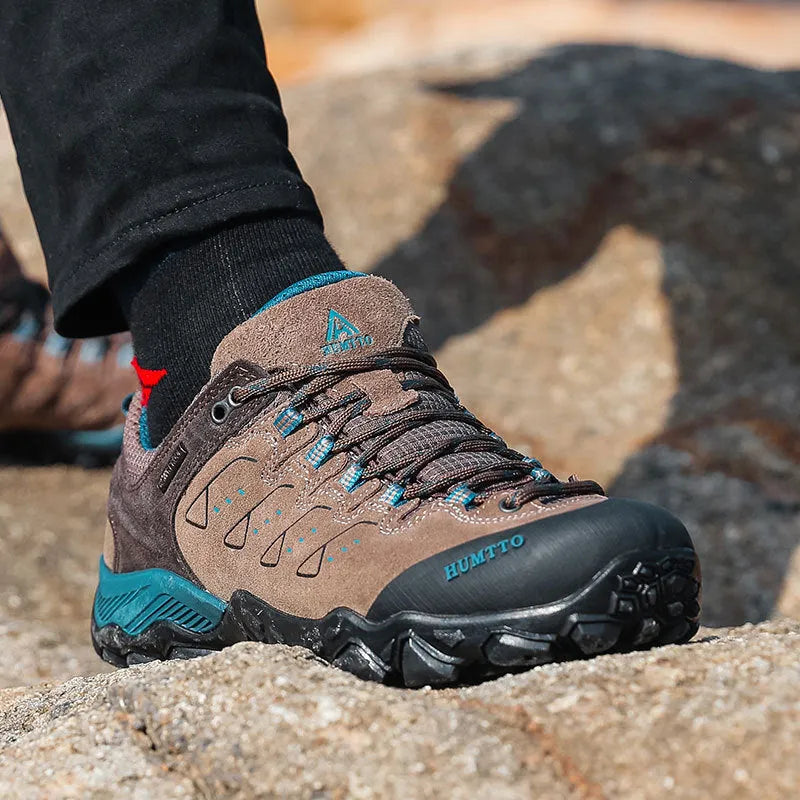 Men's low top waterproof hiking shoes with black rubber sole and EVA outsole, brown colour, spring autumn walking